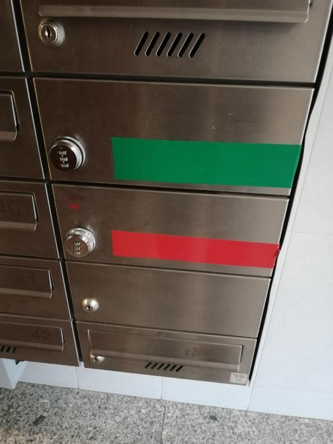 Apartamenty Metro Mlociny Варшава Екстериор снимка