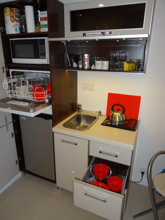 Apartamenty Metro Mlociny Варшава Стая снимка