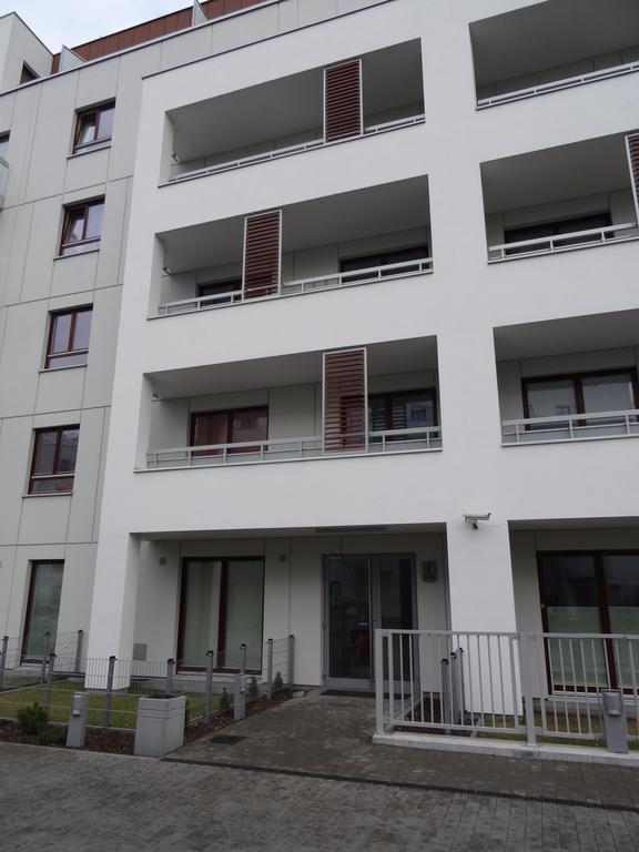 Apartamenty Metro Mlociny Варшава Стая снимка