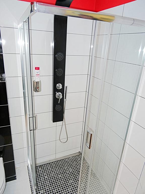Apartamenty Metro Mlociny Варшава Стая снимка